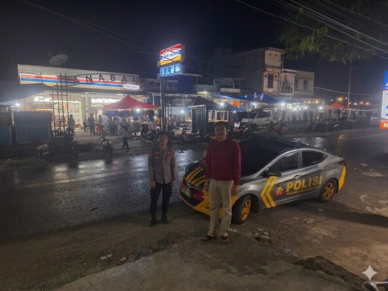 Dalam upaya menjaga situasi keamanan dan ketertiban masyarakat (kamtibmas), jajaran Polsek Maniangpajo melaksanakan kegiatan Patroli Blue Light atau Kegiatan Rutin Yang Ditingkatkan (KRYD), Jumat (1/5/2026) malam