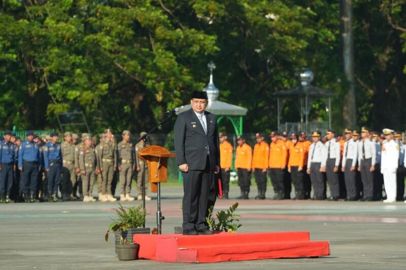Wali Kota Makassar, Munafri Arifuddin, bertindak sebagai Inspektur Upacara dalam peringatan Hari Lahir Pancasila yang jatuh setiap tanggal 1 Juni. Upacara digelar di Tribun Lapangan Karebosi, Senin (1/6/2026)