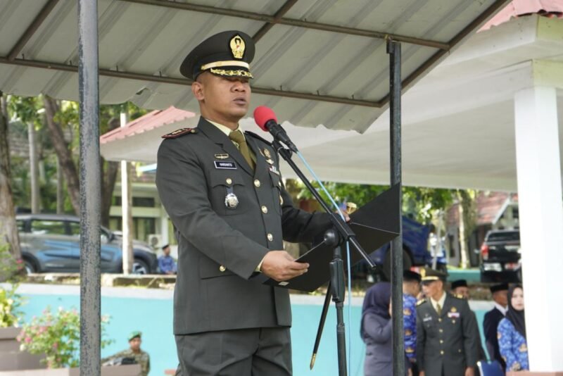 Peringatan Hari Lahir Pancasila Tahun 2026 tingkat Kabupaten Wajo berlangsung khidmat dan penuh semangat kebangsaan. Upacara yang mengusung tema “Pancasila Pemersatu Bangsa, Fondasi Perdamaian Dunia” tersebut dipusatkan di Lapangan Kantor Bupati Wajo, Jalan Rusa No. 17, Kecamatan Tempe, Kabupaten Wajo, Selasa (2/6/2026)