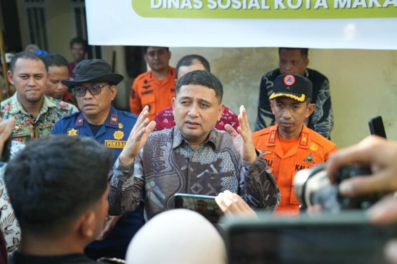 Wali Kota Makassar, Munafri Arifuddin, meninjau langsung lokasi kebakaran sekaligus menemui warga terdampak di Jalan Sultan Alauddin III, RT 01/RW 05, Kelurahan Mangasa, Kecamatan Tamalate, Kamis (18/6/2026)