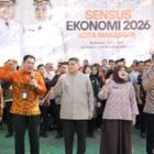 Munafri - Aliyah menghadiri kegiatan Pencanangan dan Penguatan Komitmen Bersama Pelaksanaan Sensus Ekonomi 2026 (SE2026) yang diselenggarakan oleh Badan Pusat Statistik Kota Makassar di pelataran Kantor Wali Kota Makassar, Jumat (19/6/2026)