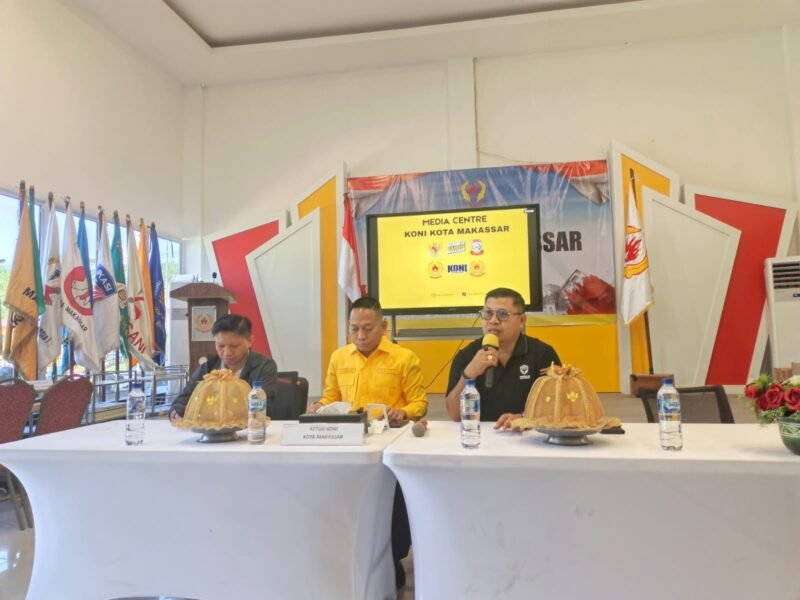 Ketua Komite Olahraga Nasional Indonesia (KONI) Kota Makassar, Ismail, akhirnya angkat bicara merespon berbagai tudingan dan informasi yang beredar di media sosial, Sabtu (17/7/2026).