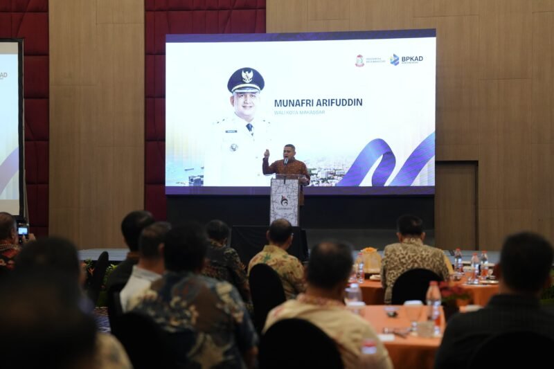 Wali Kota Makassar, Munafri Arifuddin membuka Sosialisasi Kebijakan Pengelolaan Keuangan Daerah dalam Rangka Mendukung Pencapaian Program Prioritas Pemerintah Kota Makassar dikemas dalam Forum Group Discussion (FGD) di Hotel Gammara, Sabtu (25/7/2026)
