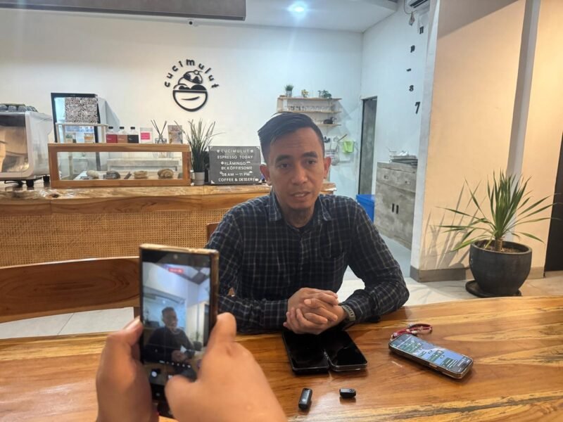 Kepala Dinas Lingkungan Hidup (DLH) Kota Makassar, Helmy Budiman