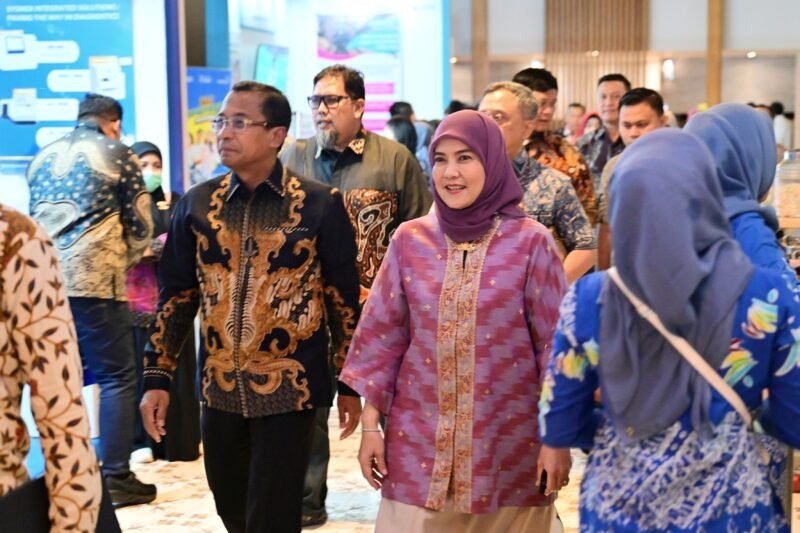 Wakil Wali Kota Makassar, Aliyah Mustika Ilham, menghadiri Forum Koordinasi Nasional Penguatan Komitmen Pemerintah Daerah dalam Implementasi Social Contracting untuk Pencegahan dan Pengendalian AIDS, Tuberkulosis, dan Malaria (ATM) yang diselenggarakan oleh ADINKES di Harris Hotel & Conventions Malang, Jawa Timur, pada 4–7 Agustus 2026