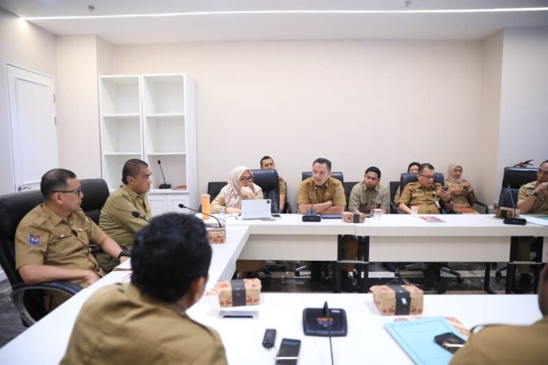 Sekretaris Daerah Kota Makassar, Andi Zulkifly Nanda memimpin Rapat Koordinasi persiapan pelaksanaan peringatan HUT ke-81, Sabtu (8/8/2026)