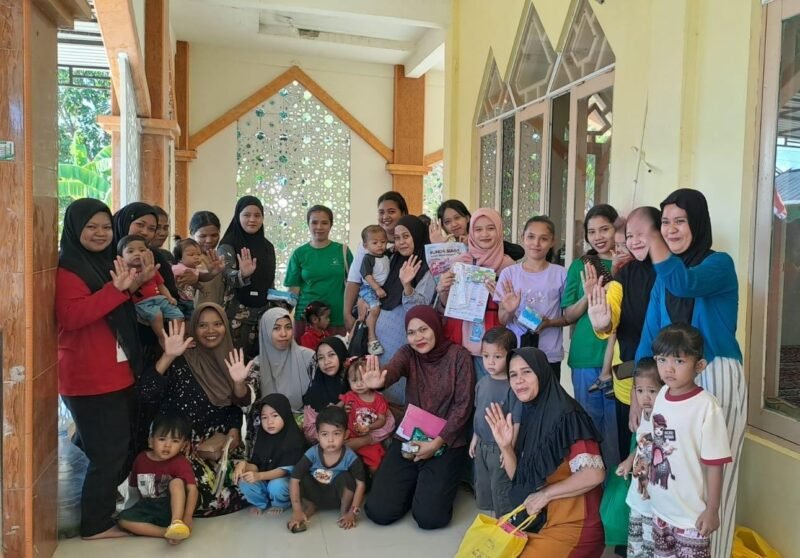 Mahasiswa Kuliah Kerja Nyata Profesi Kesehatan Universitas Hasanuddin Angkatan 69 (KKN-PK 69 Unhas) menginisiasi program BUNDA SIAGA (Bunda Siap Cegah Stunting) di Desa Cilellang