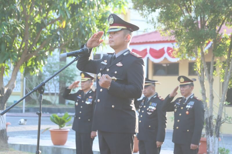 Kepolisian Resor (Polres) Wajo menggelar upacara peringatan Hari Ulang Tahun (HUT) ke-81 Kemerdekaan Republik Indonesia di Lapangan Apel Mapolres Wajo, Senin (17/8/2026) pagi