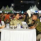 Peringatan Hari Ulang Tahun (HUT) ke-81 Kemerdekaan Republik Indonesia di Kabupaten Wajo berlangsung semarak. Salah satu rangkaian kegiatan ditandai dengan ramah tamah yang digelar di Ruang Terbuka Hijau (RTH) Jalan Andi Ninnong, Kelurahan Lapongkoda, Kecamatan Tempe, Senin (17/8/2026)