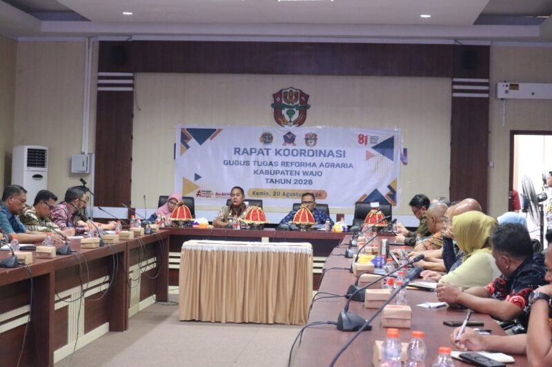 Bupati Wajo, Andi Rosman, secara resmi membuka Rapat Koordinasi (Rakor) Gugus Tugas Reforma Agraria (GTRA) Kabupaten Wajo bersama Kantor Badan Pertanahan Nasional (BPN) setempat di Ruang Rapat Pimpinan Kantor Bupati Wajo, Kamis (20/8/2026)