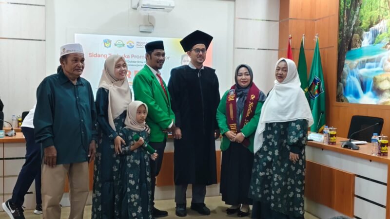 Keluarga H Sonte asal Kabupaten Wajo tengah diselimuti rasa bangga yang luar biasa. Dua buah hatinya, Nurdin Sonte dan Herlina Sonte, berhasil melangkah hingga puncak akademik tertinggi dengan merengkuh gelar Doktor dari Program Pascasarjana Universitas Muslim Indonesia (UMI) Makassar