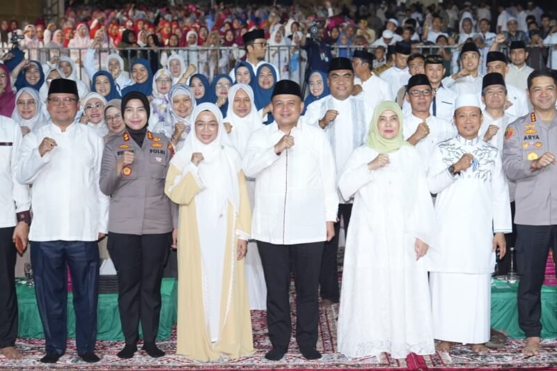 Pemerintah Kota Makassar kembali menggelar Maulid Akbar di dermaga Pelabuhan Paotere, Kecamatan Ujung Tanah, Jumat (28/08/2026)