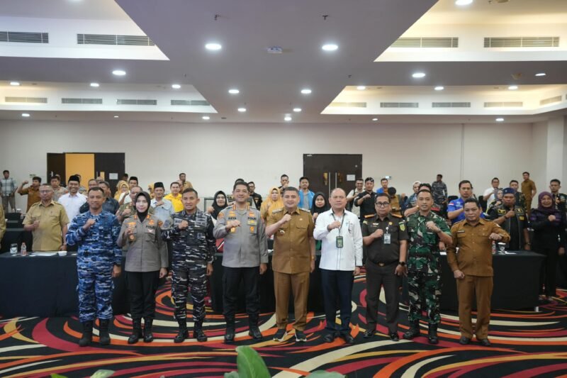 Wali Kota Makassar, Munafri Arifuddin Rapat Koordinasi Forkopimda Kota Makassar terkait Situasi Keamanan dan Ketertiban Masyarakat di Wilayah Kota Makassar, di Swiss-Belhotel, Jalan Ujung Pandang, Senin (31/8/2026)