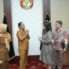 Bupati Wajo, Andi Rosman, menerima kunjungan perwakilan Badan Pemeriksa Keuangan (BPK) Perwakilan Provinsi Sulawesi Selatan di Ruang Kerja Bupati Wajo, Selasa (1/9/2026)
