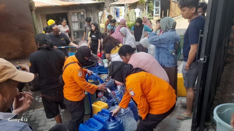 Pemerintah Kota Makassar melalui BPBD, terus memperluas operasi penanganan Tanggap Darurat Bencana (TDB) kekeringan dengan meningkatkan cakupan distribusi air bersih bagi masyarakat terdampak