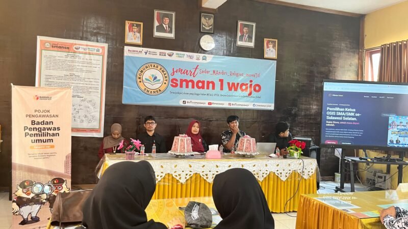 Badan Pengawas Pemilihan Umum (Bawaslu) Kabupaten Wajo kembali menggelar sosialisasi Pengawasan Pemilihan Ketua OSIS (Pilketos) di UPT SMAN 1 Wajo pada Kamis, 24 September 2026