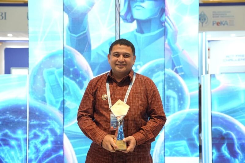 Wali Kota Makassar, Munafri Arifuddin, diganjar penghargaan Kota Terbaik TP2DD tahun 2026 dari Kementerian Koordinator Bidang Perekonomian RI dan Kementerian Dalam Negeri RI di Jakarta International Convention Center (JICC), Kamis (24/9/2026)