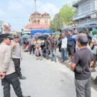 Satuan Pembinaan Masyarakat (Sat Binmas) Polres Wajo melaksanakan kegiatan Polisi Peduli Pengangguran di Pasar Mini, Kelurahan Sengkang, Kecamatan Tempe, Kabupaten Wajo, Kamis (15/10/2026)