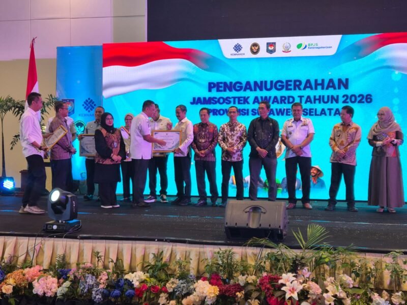 Pemerintah Kabupaten (Pemkab) Gowa meraih Penghargaan Terbaik Ke-5 pada Penganugerahan Jamsostek Award 2026 Provinsi Sulawesi Selatan di Phinisi Ballroom, Claro Hotel Makassar, Rabu (21/10/2026)